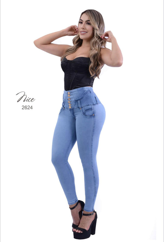 Genevieve's Colombian Jeans Levantacola