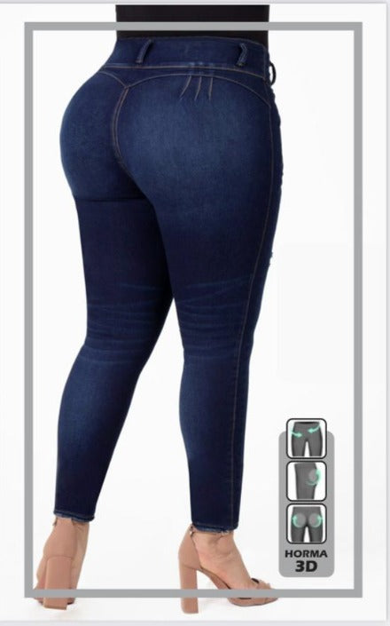 REAL JEANS CON REALCE