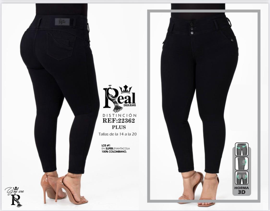 REAL JEANS CON REALCE