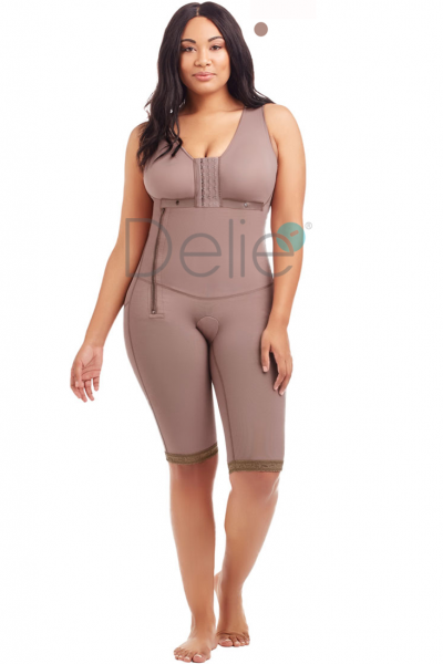 Knee-Length Shapewear With Bra Fajate